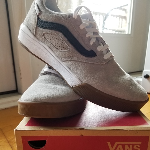 VANS Shoes - NIB-UNIS VANS GRAY ULTRARANGE PRO SUEDE NEVER WORN